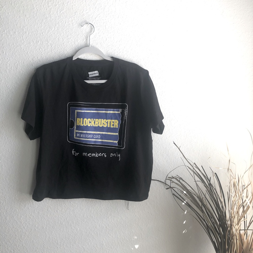 Vintage XXL Blockbuster crop top - genuine